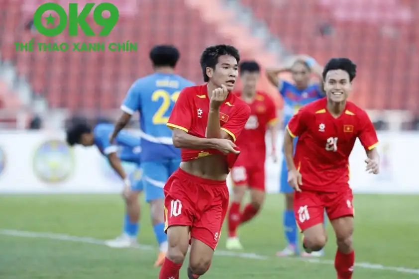 Văn Thuận khẳng định toàn đội sẽ nhanh chóng gác lại niềm vui để tập trung cho mục tiêu cuối cùng